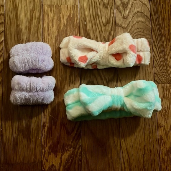 ⚠️ Spa headbands and wristbands - Picture 1 of 5